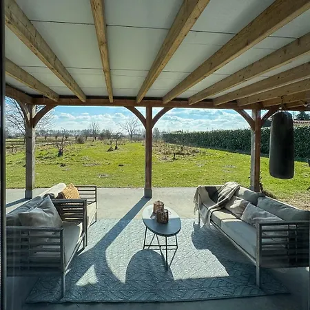De Hooiberg Feriehus
